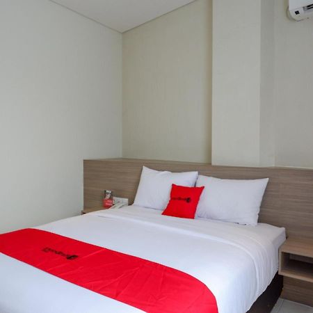Reddoorz Near Exit Tol Banyumanik 2 Srondolwetan Exterior foto